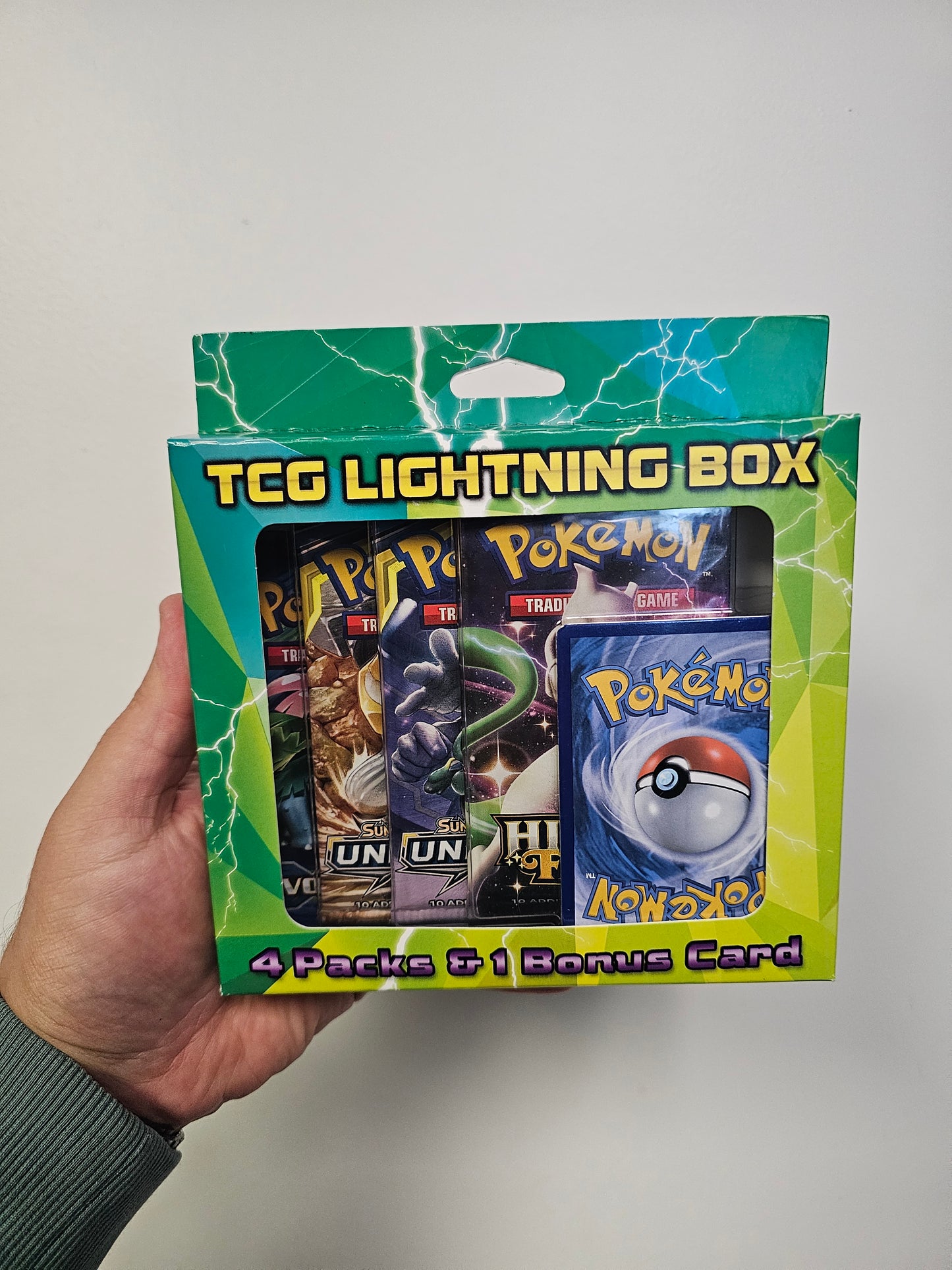 TCG Lightning Box- 4 Booster Packs